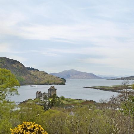 Loch Shore Cottage Dornie Eksteriør billede